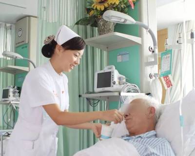 健康老齡 醫(yī)養(yǎng)結(jié)合研究會的成立與護(hù)理機構(gòu)服務(wù)探索